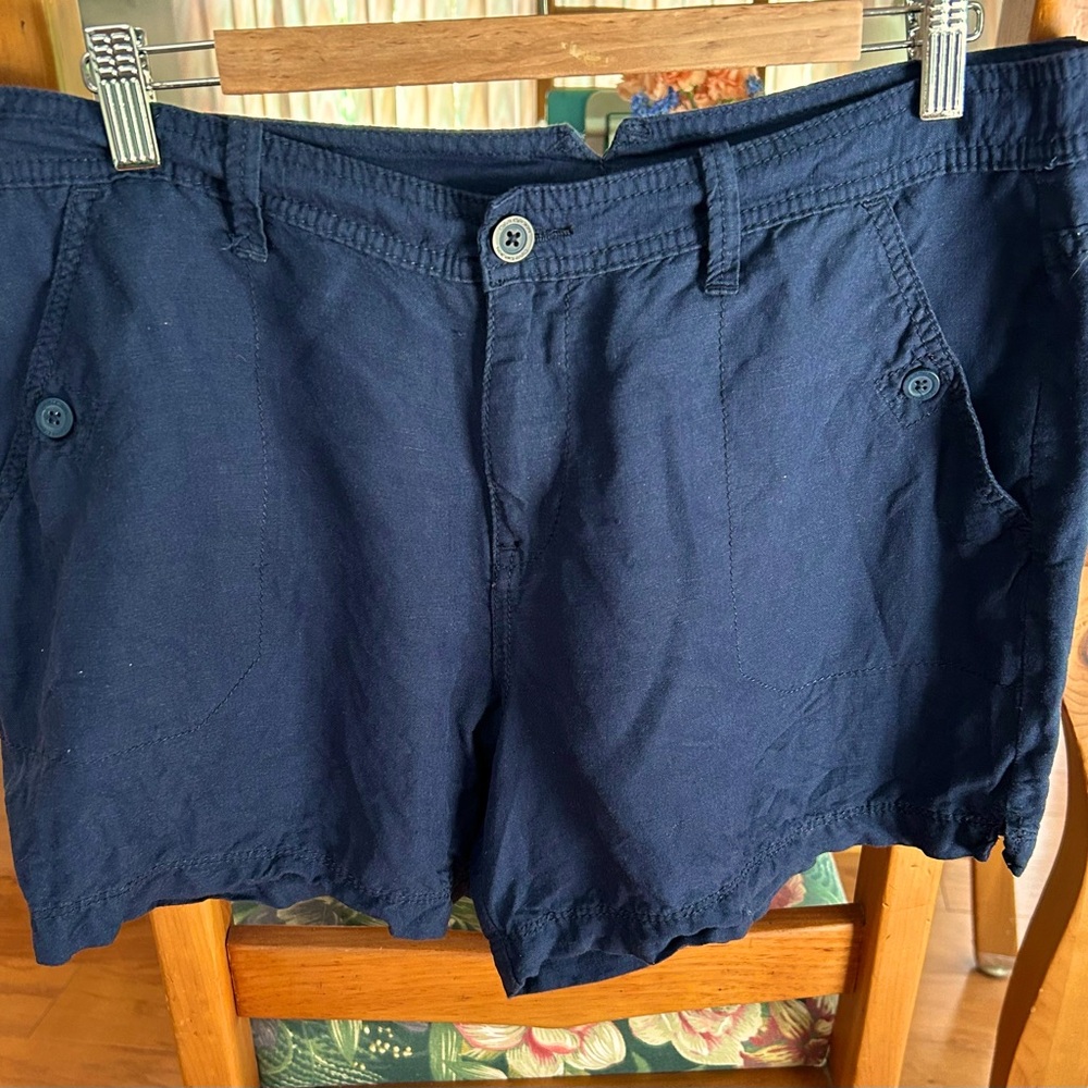 Calvin Klein Linen Shorts